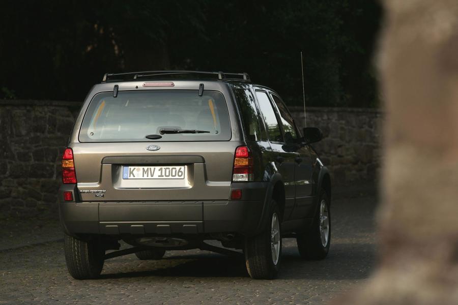  Ford Maverick 2001 года  (фото 58 из 70)
